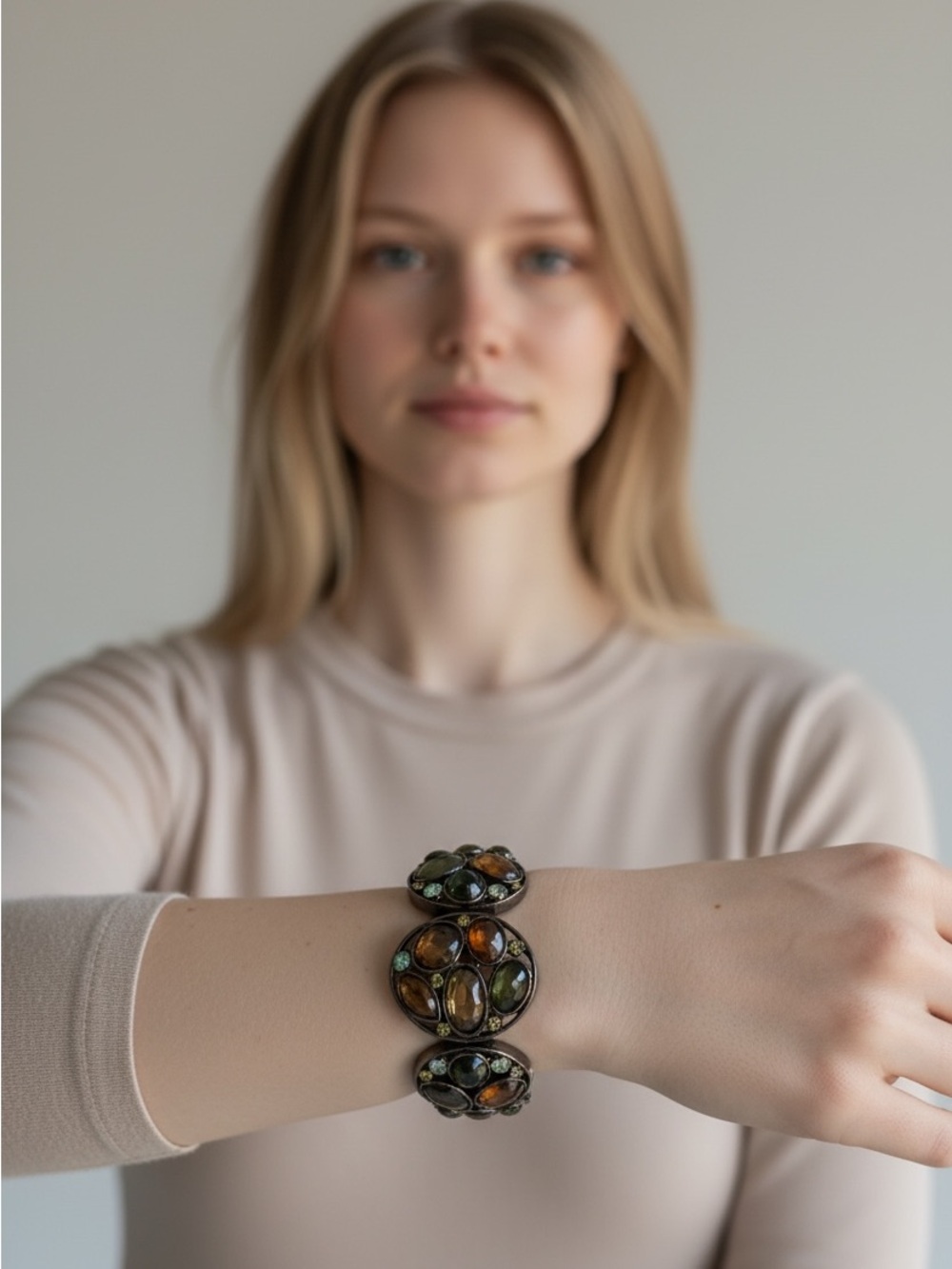 10/25 Handcrafted Multicolor Gemstone Bracelet - Fashion Wearable
